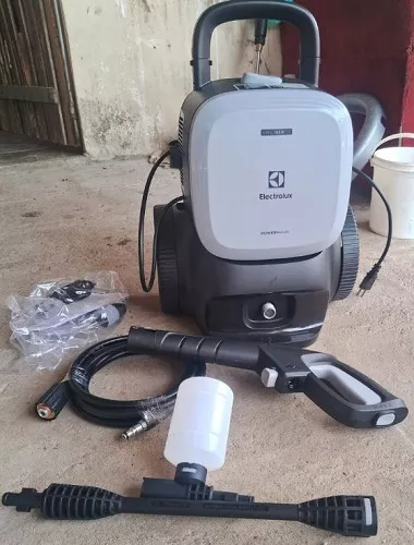 Foto de teste Electrolux PowerWash EWS1850